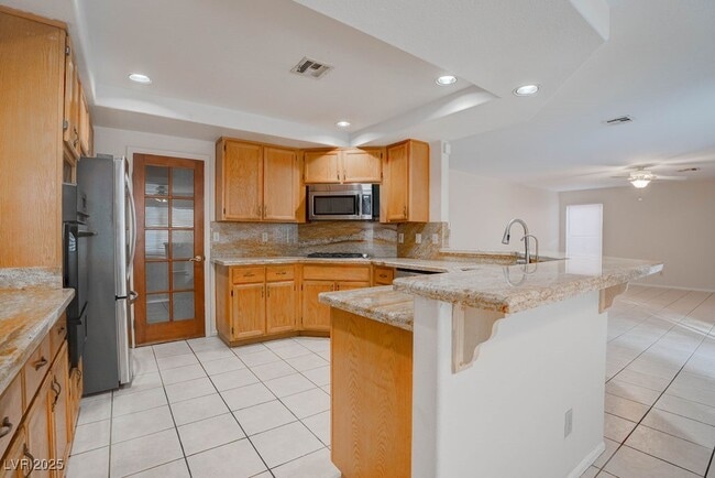 Building Photo - 1491 Powder Horn Dr