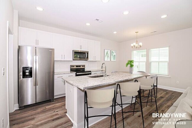 Building Photo - 1032 Wildflower Dr