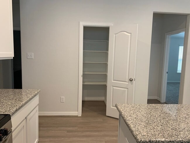 Building Photo - 40547 Berylline Ln.