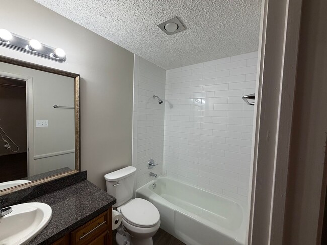 Building Photo - 7804 Avenue U