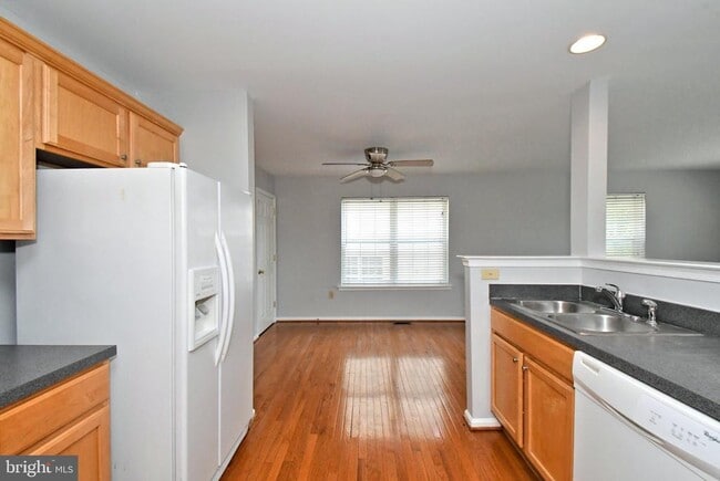 Building Photo - 1028 Balley Dr