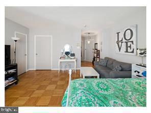 Building Photo - 2601 Pennsylvania Ave