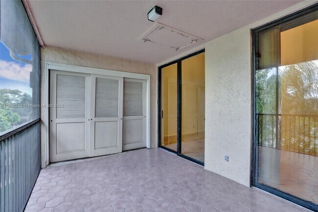 Building Photo - 10690 NW 14th St