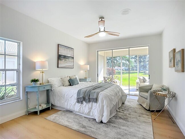 Building Photo - 2960 Sandringham Pl