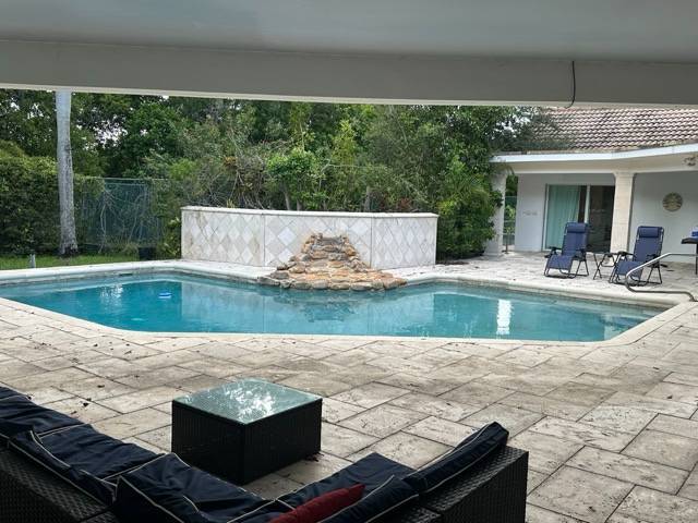 Building Photo - 4020 NW 101st Dr