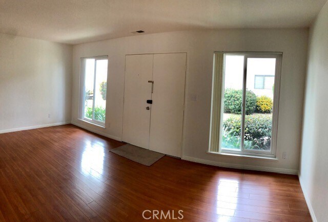 Building Photo - 11023 El Paraiso Ct