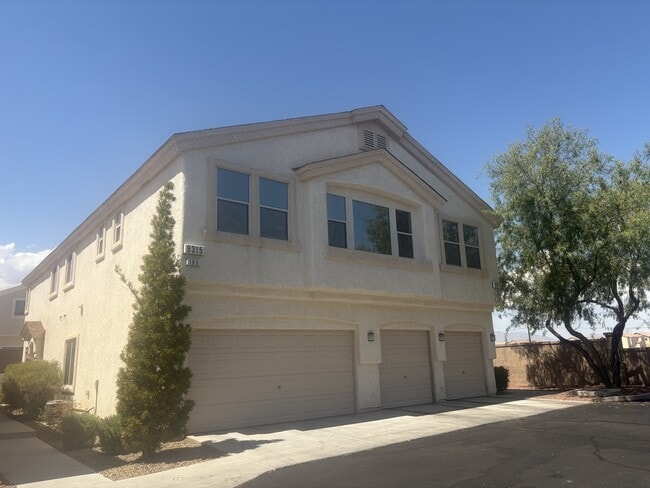 Building Photo - 9315 Indian Corn Ct