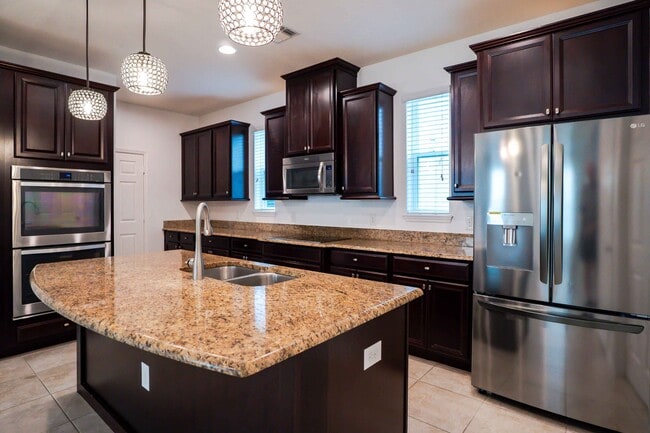 Building Photo - 14336 Orchard Hills Blvd