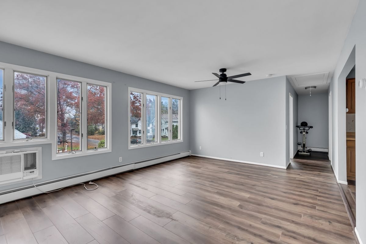 Building Photo - 1595 E 2nd St