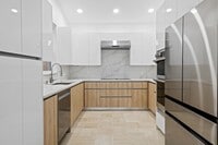 Building Photo - 2480 NW 66th Dr