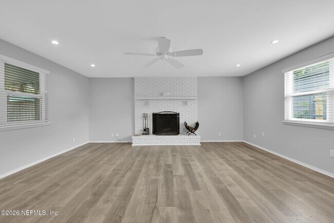 Building Photo - 1104 Boca Grande Ave