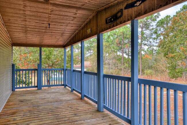 Building Photo - 1261 Lone Oak Ct