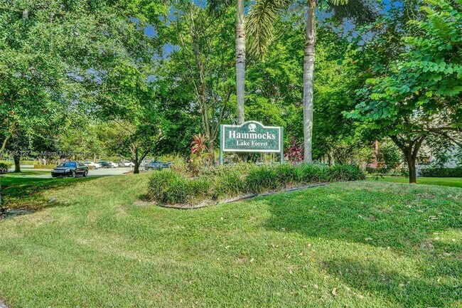 Building Photo - 1786 Hammock Blvd