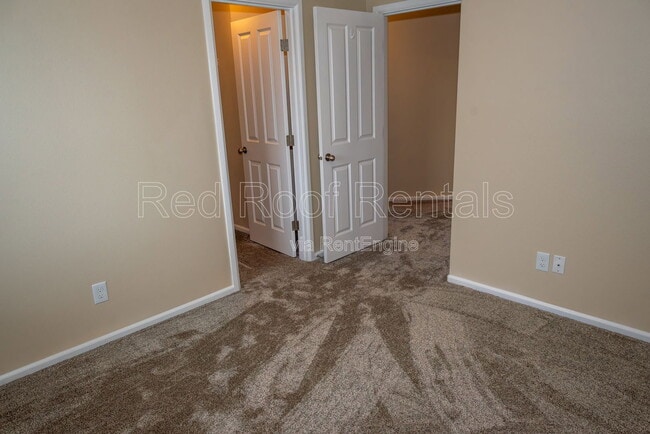 Building Photo - 10009 Greenbrier Ct SE