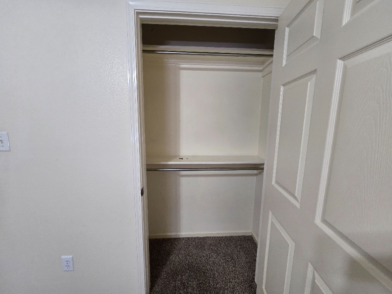 Building Photo - 210 Mason St