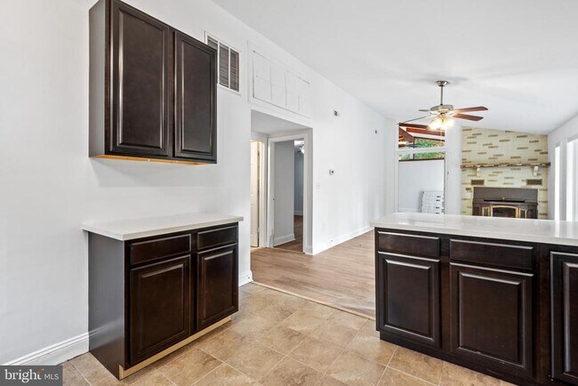 Building Photo - 802 San Mateo Trail