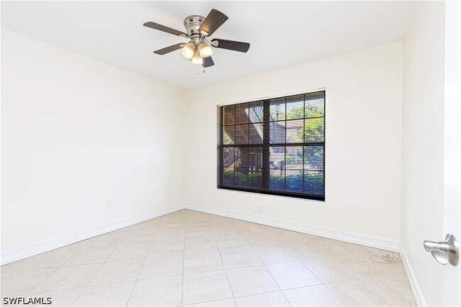 Building Photo - 5343 Treetops Dr