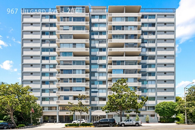 Building Photo - 967 Hilgard Ave