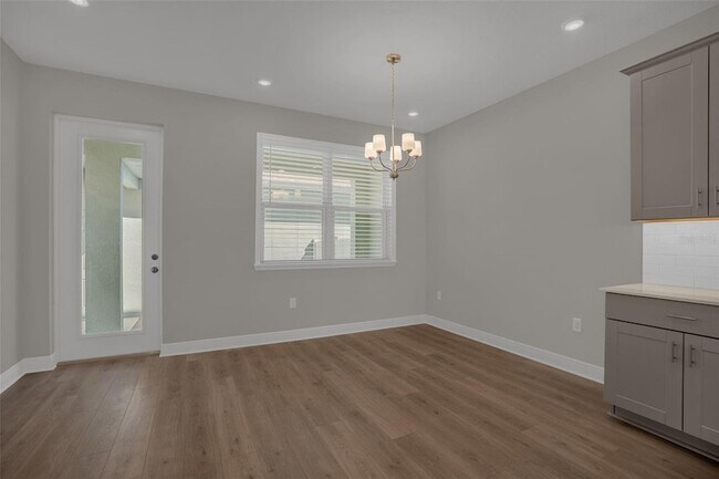 Building Photo - 17025 Haggerty Hollow Dr