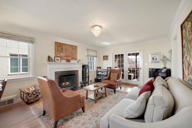 Building Photo - 4518 Chase Ave