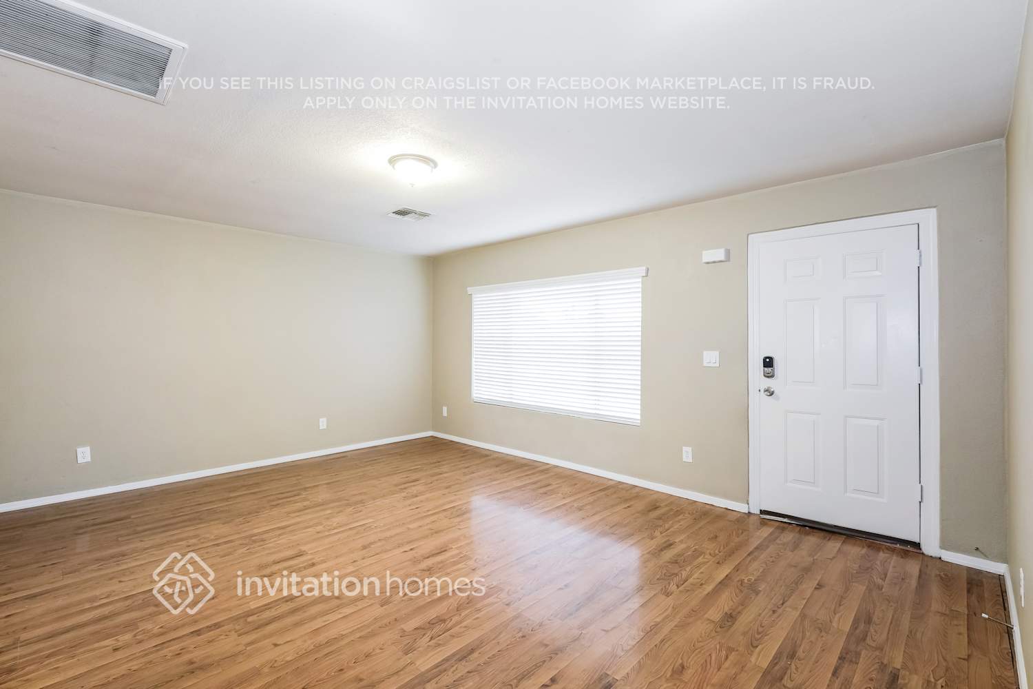 Building Photo - 6940 W Catalina Dr