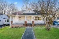Building Photo - 1904 3rd St E