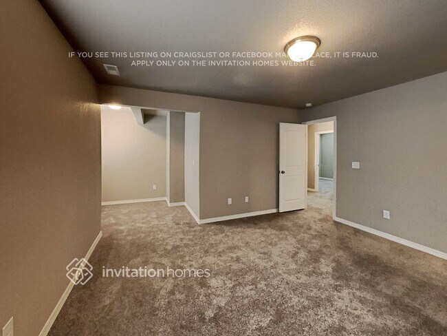 Building Photo - 10949 Quercia Cir