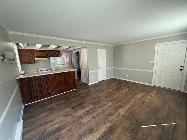 Building Photo - 3475 Pimlico Pkwy
