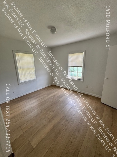 Building Photo - 1410 Mulford St