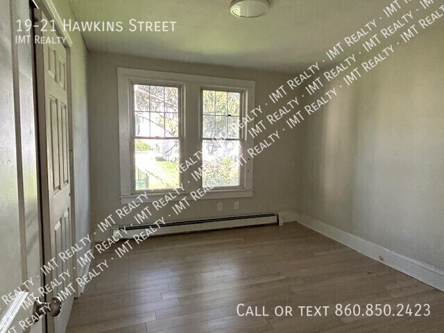 Building Photo - 19-21 Hawkins Street-