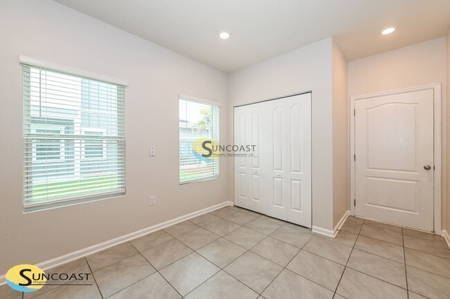 Building Photo - 7601 Legacy Trl