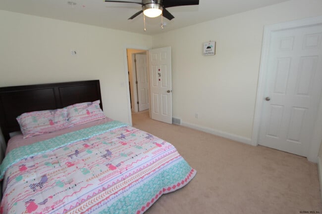 Building Photo - 106 Balsam Way