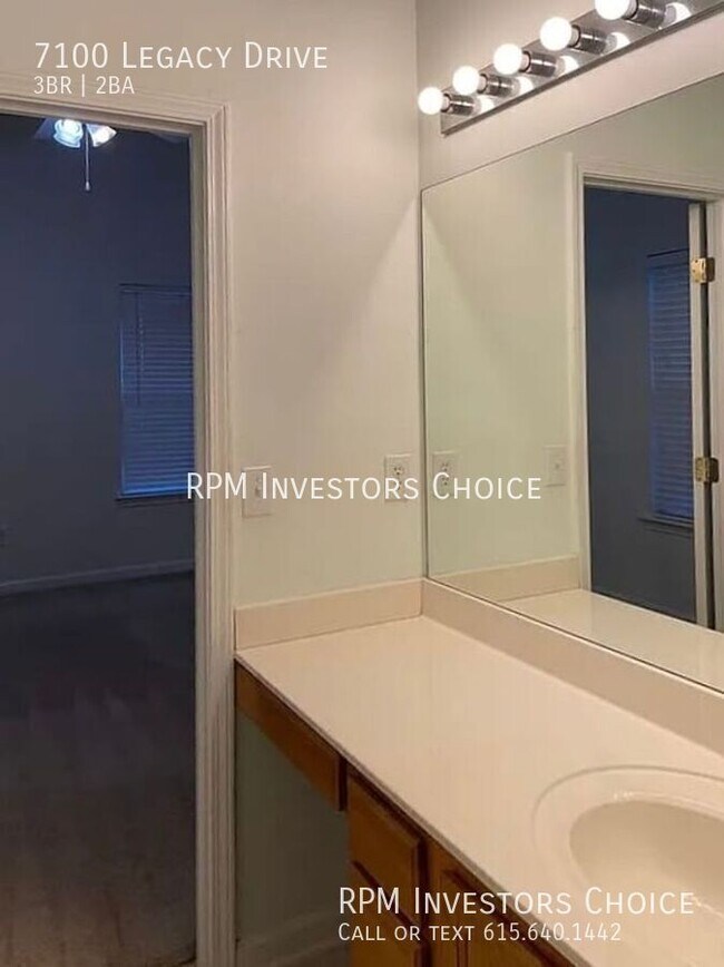 Building Photo - 7100 Legacy Dr