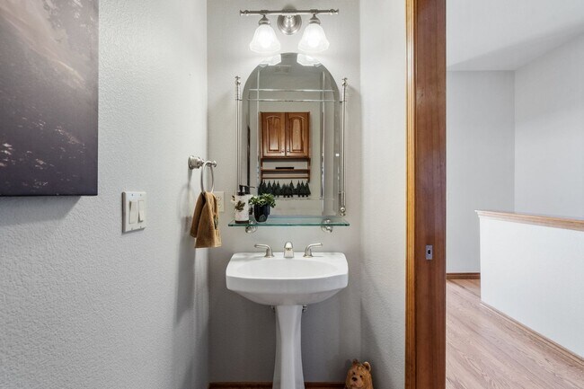 Building Photo - D20 Patio Home on the Golf Course views of...