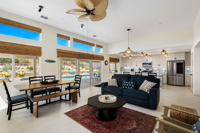 Building Photo - 12613 Sylvanus Dr