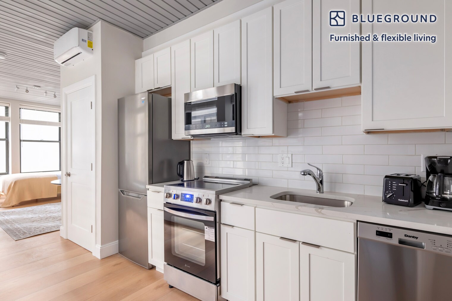 Building Photo - 44 Bromfield St