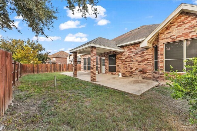 Building Photo - 24 N 24th St