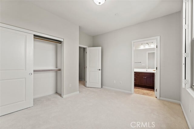 Building Photo - 111 Thornhurst