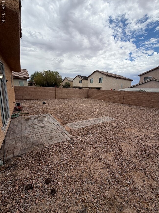 Building Photo - 3814 Kit Fox St