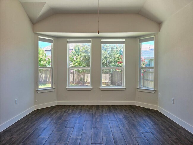 Building Photo - 16500 Summery St