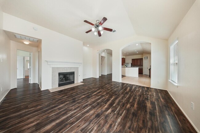 Building Photo - 5015 Bridgecrossing Ct