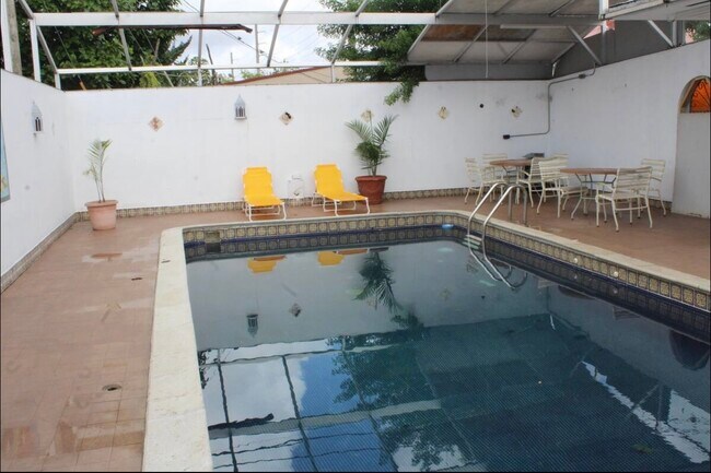 Building Photo - 41 NW 69th Ave