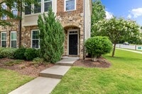 Building Photo - 3102 Rushworth Dr