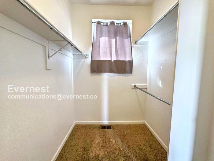 Building Photo - 7700 E Academy Blvd