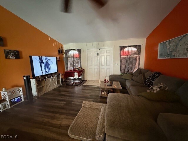 Building Photo - 1109 SW 47th Terrace