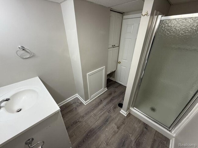 Building Photo - 13661 Kingston St