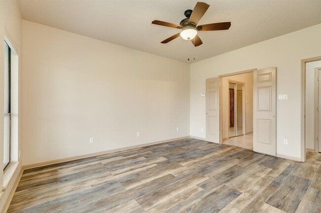 Building Photo - 112 Portulaca St