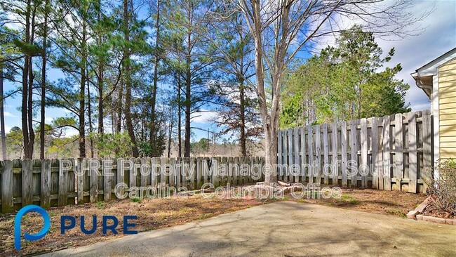 Building Photo - 323 Twin Eagles Dr