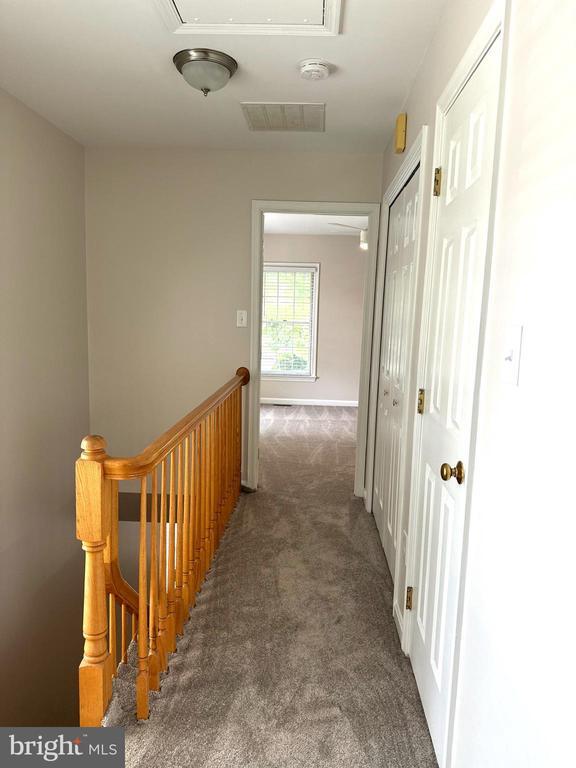 Building Photo - 2120 N Tazewell Ct
