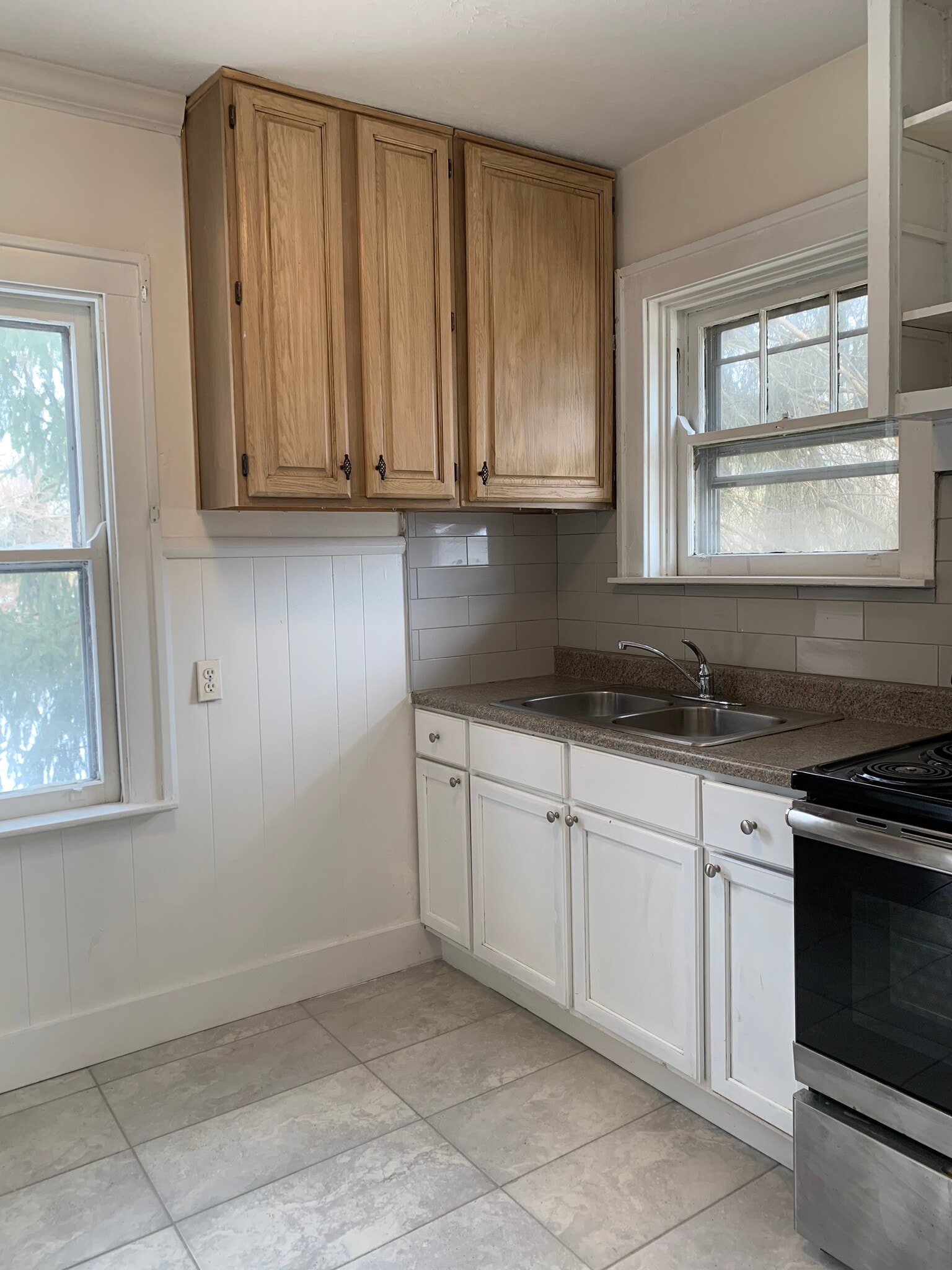 Building Photo - 3340 W Galbraith Rd